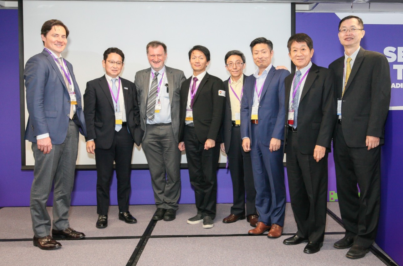 group photo1 (5)